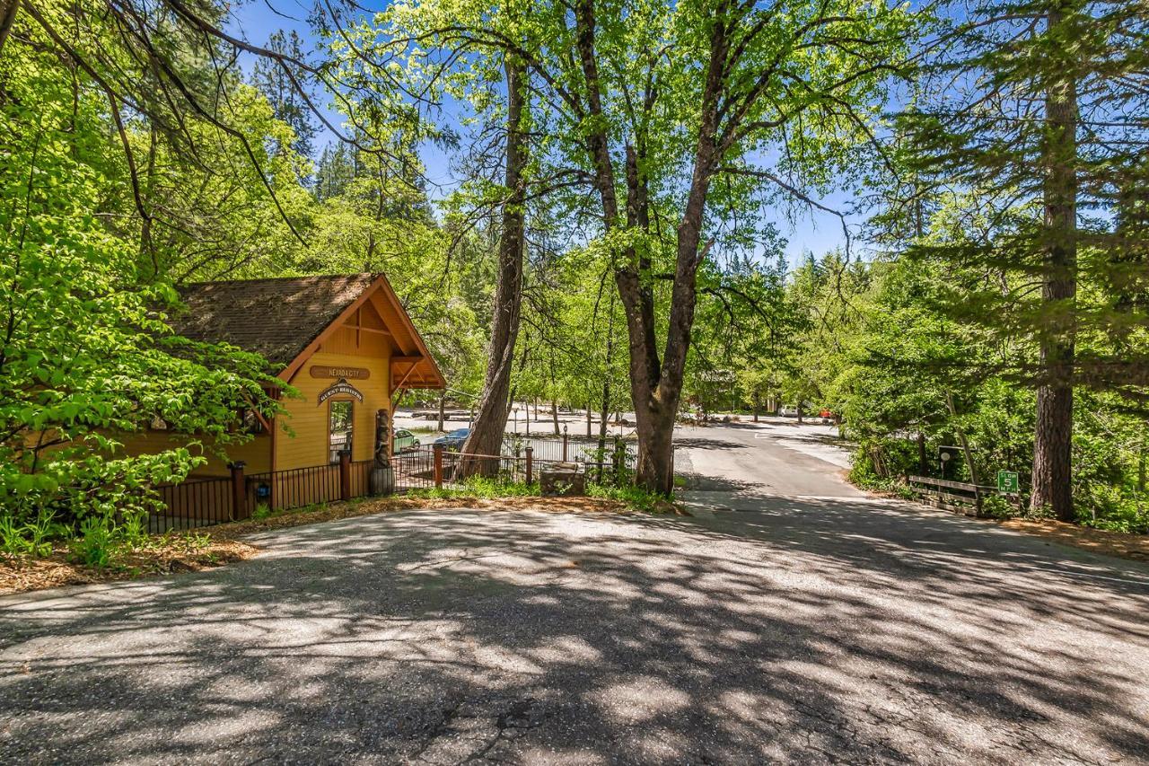 Northern Queen Inn Nevada City Εξωτερικό φωτογραφία